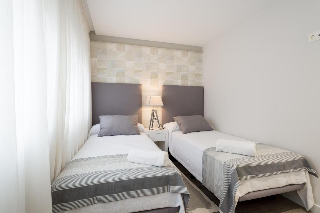 Puerto De Malaga Premium 3 Bedrooms Apartment Dış mekan fotoğraf